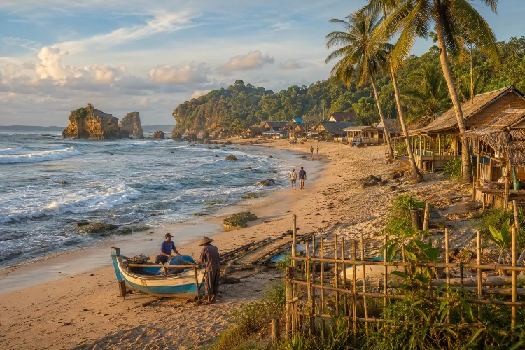 Sejarah Desa Sawarna, Dari Kampung Pesisir Menjadi Destinasi Wisata